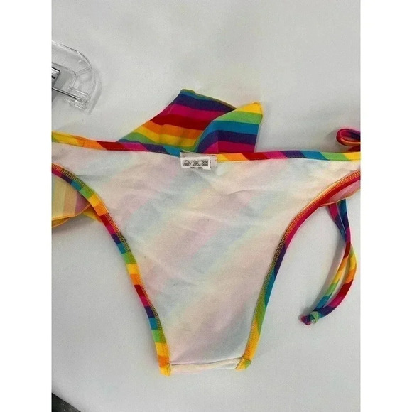 Salinas Bikini Bottom Rainbow Ruffle Side Tie Size Large Brazil Excellent UC - Picture 6 of 10